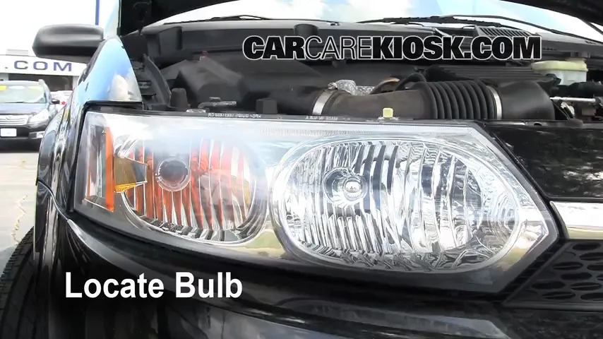 2003 Saturn Ion-2 2.2L 4 Cyl. Sedan Lights Turn Signal - Front (replace bulb)
